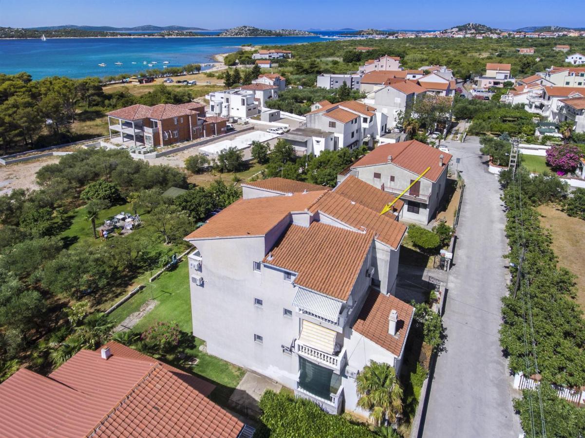Apartments And Rooms On The Beach Vodice Eksteriør bilde