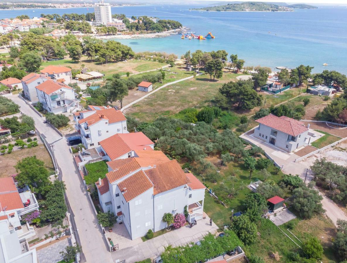 Apartments And Rooms On The Beach Vodice Eksteriør bilde